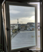 オフィス　軸回転窓（施工済）